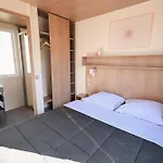 营地 Lou Broustaricq 桑吉内