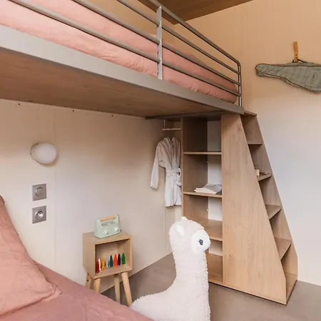 캠프장 Lou Broustaricq